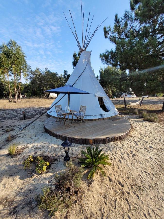 Goodmuda Tipi'S Hotel Grândola Eksteriør billede