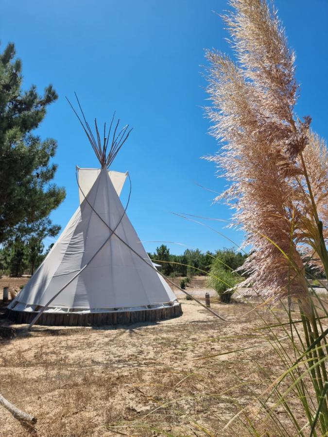 Goodmuda Tipi'S Hotel Grândola Eksteriør billede
